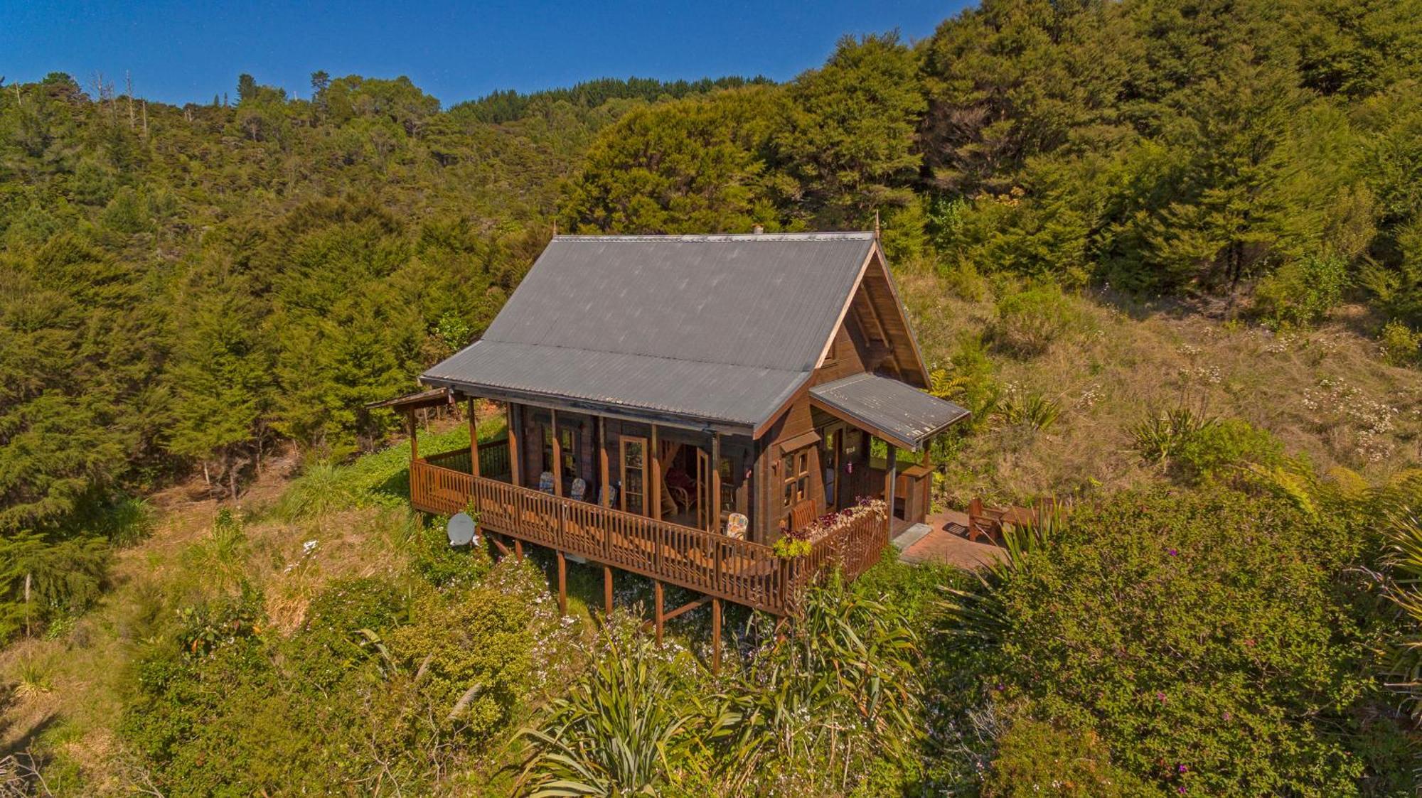 Kuaotunu Chalets Exterior foto